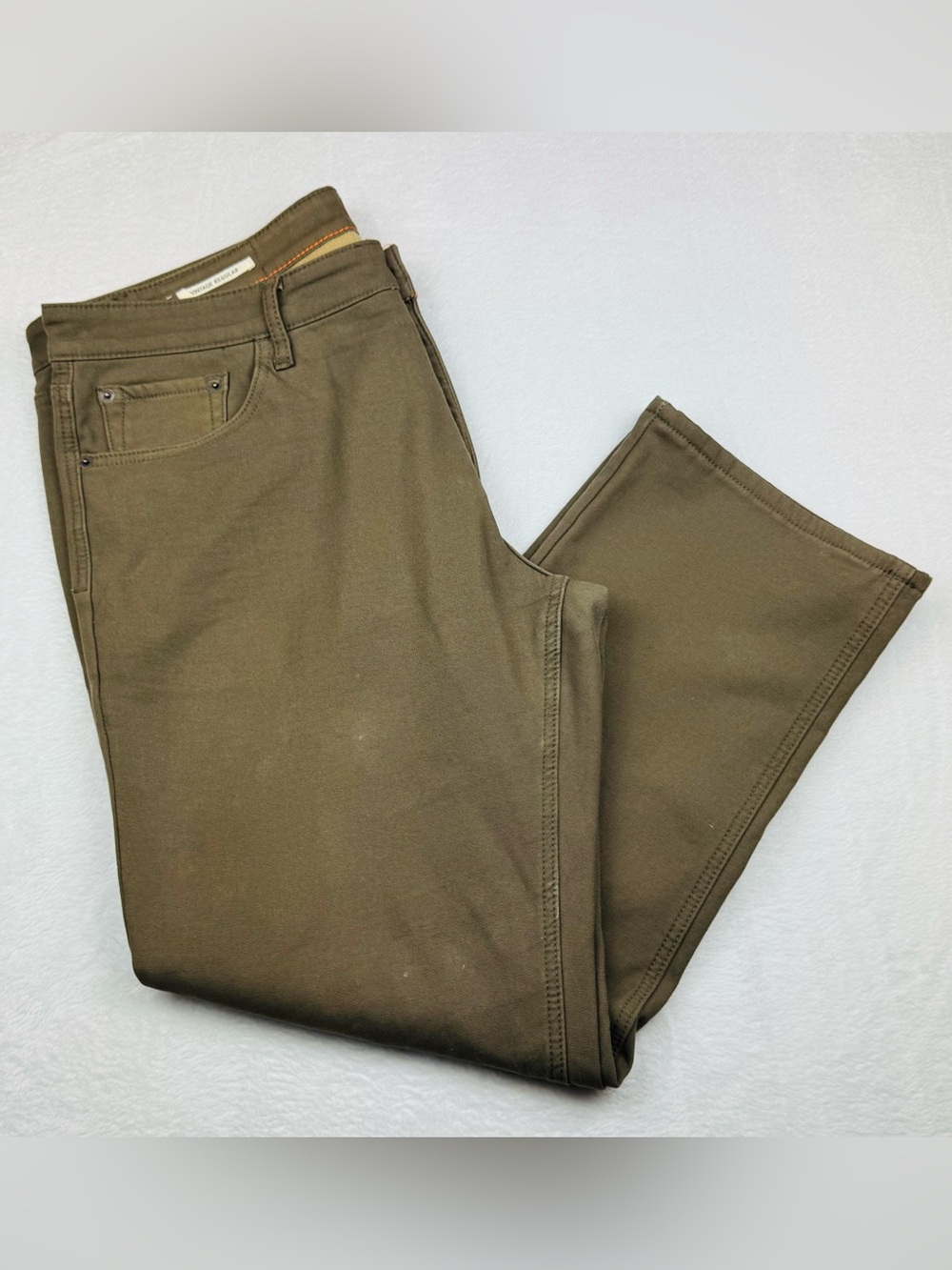 Weatherproof Vintage Fleece Lined Khaki Pants. Regular fit. Men’s size 40x30.